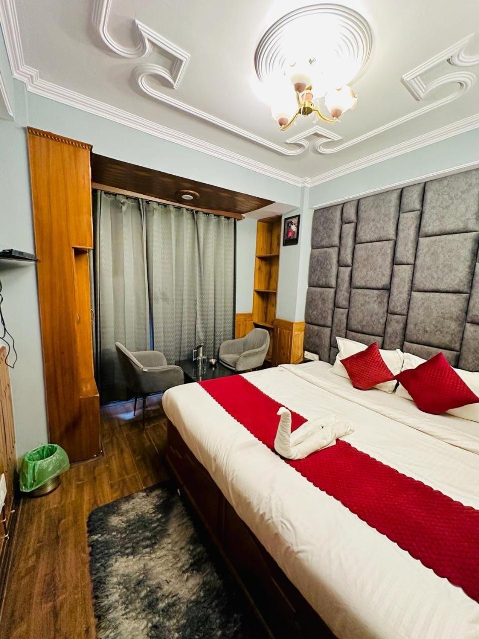 שימלה Hotel Avalanche מראה חיצוני תמונה