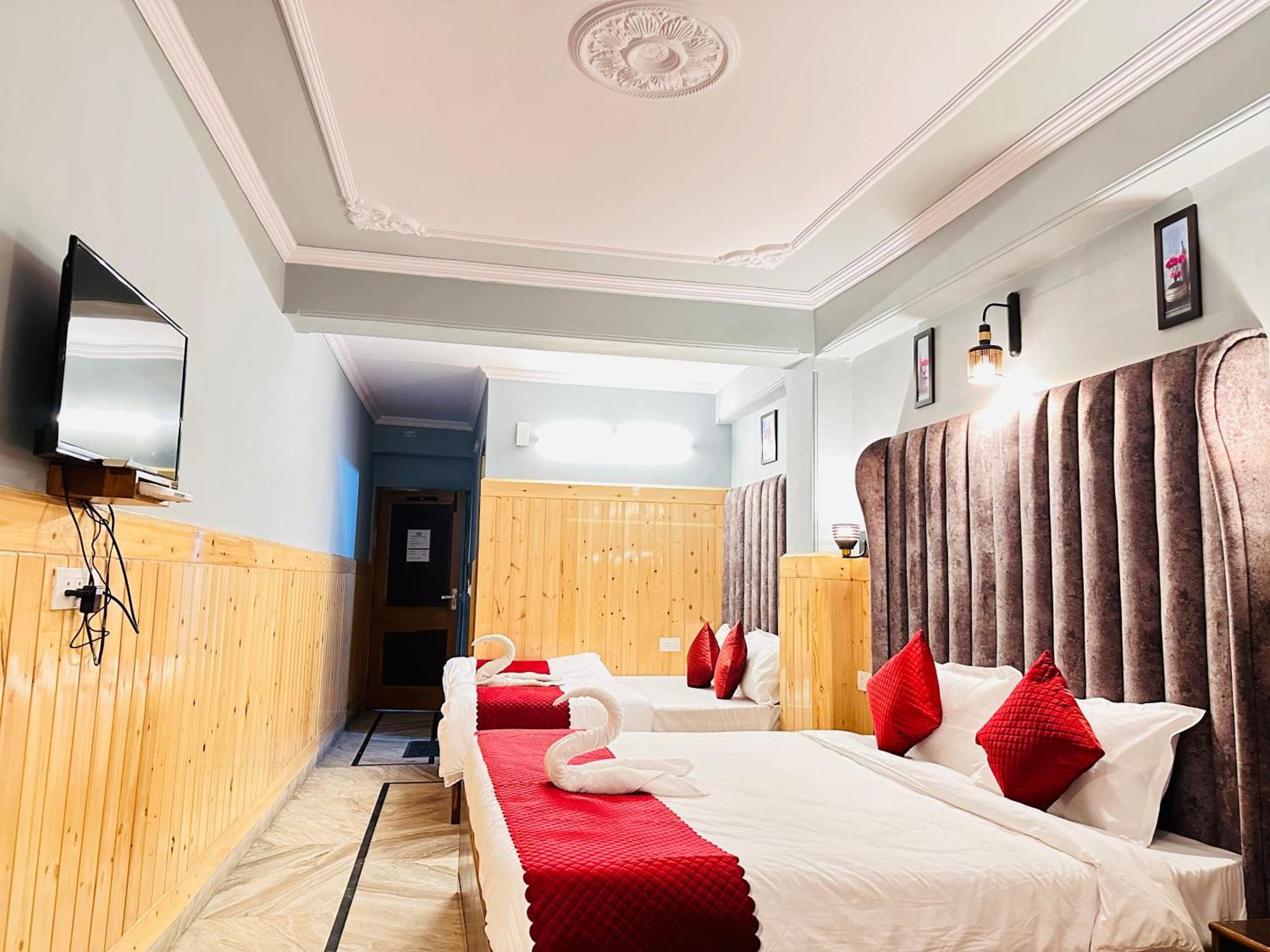 שימלה Hotel Avalanche מראה חיצוני תמונה